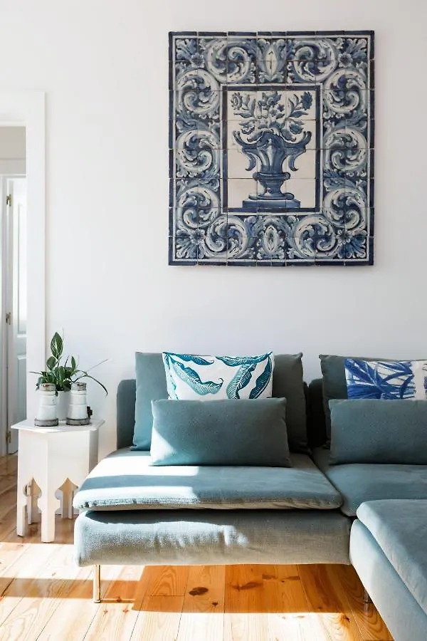Apartment Alfama Terrace: Historic Charm with River Views Lisbon