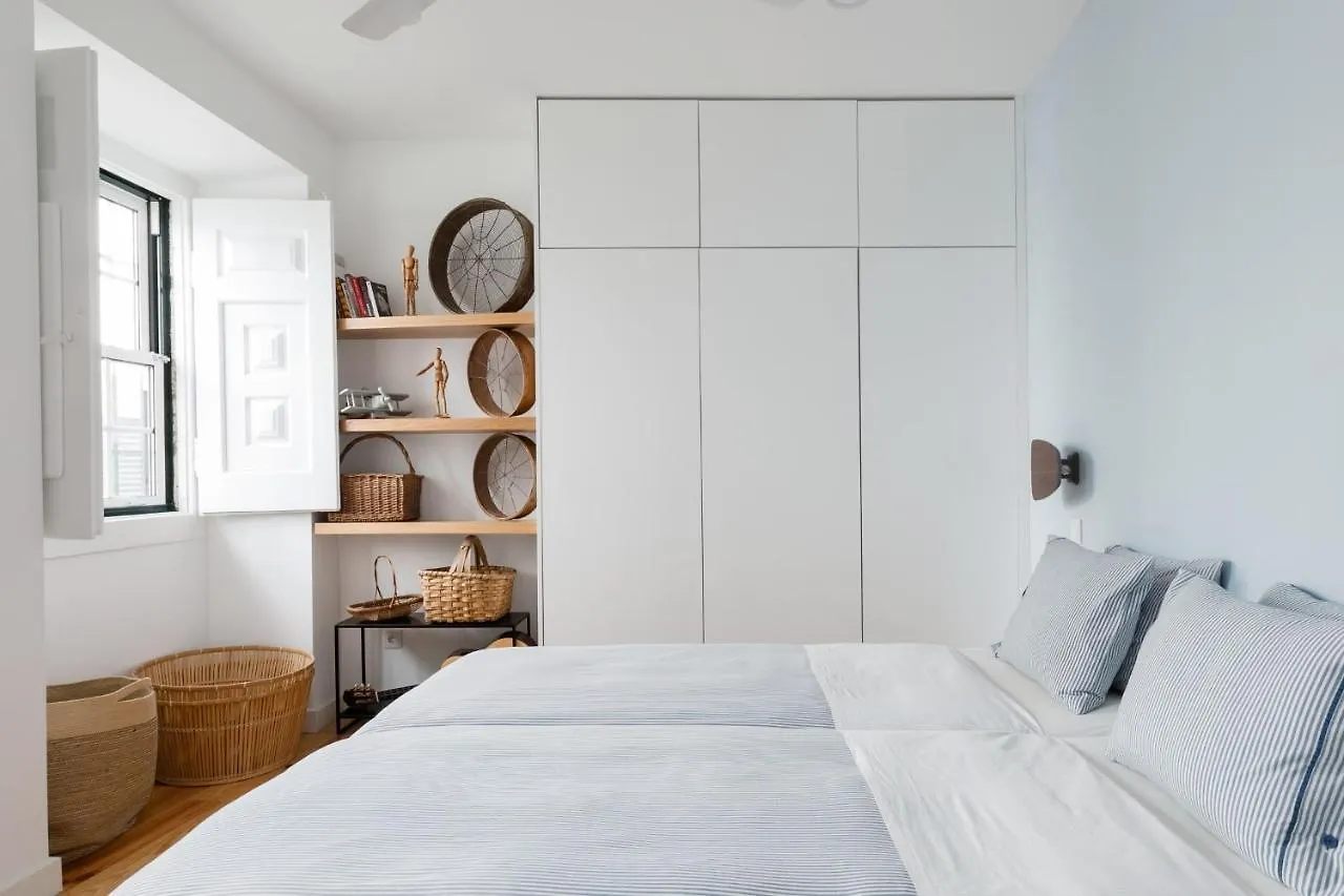 Alfama Terrace: Historic Charm with River Views Lisbon 0*,